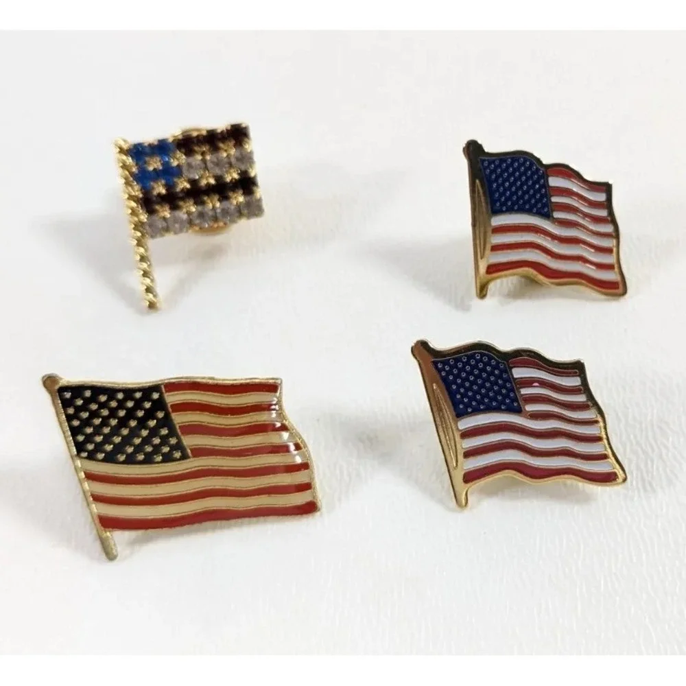 Lot‎ of 4 American Flag Lapel Pins Rhinestone Enamel Gold Tone Patriotic USA